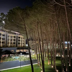 eme-apartments.albaniahotels.org/